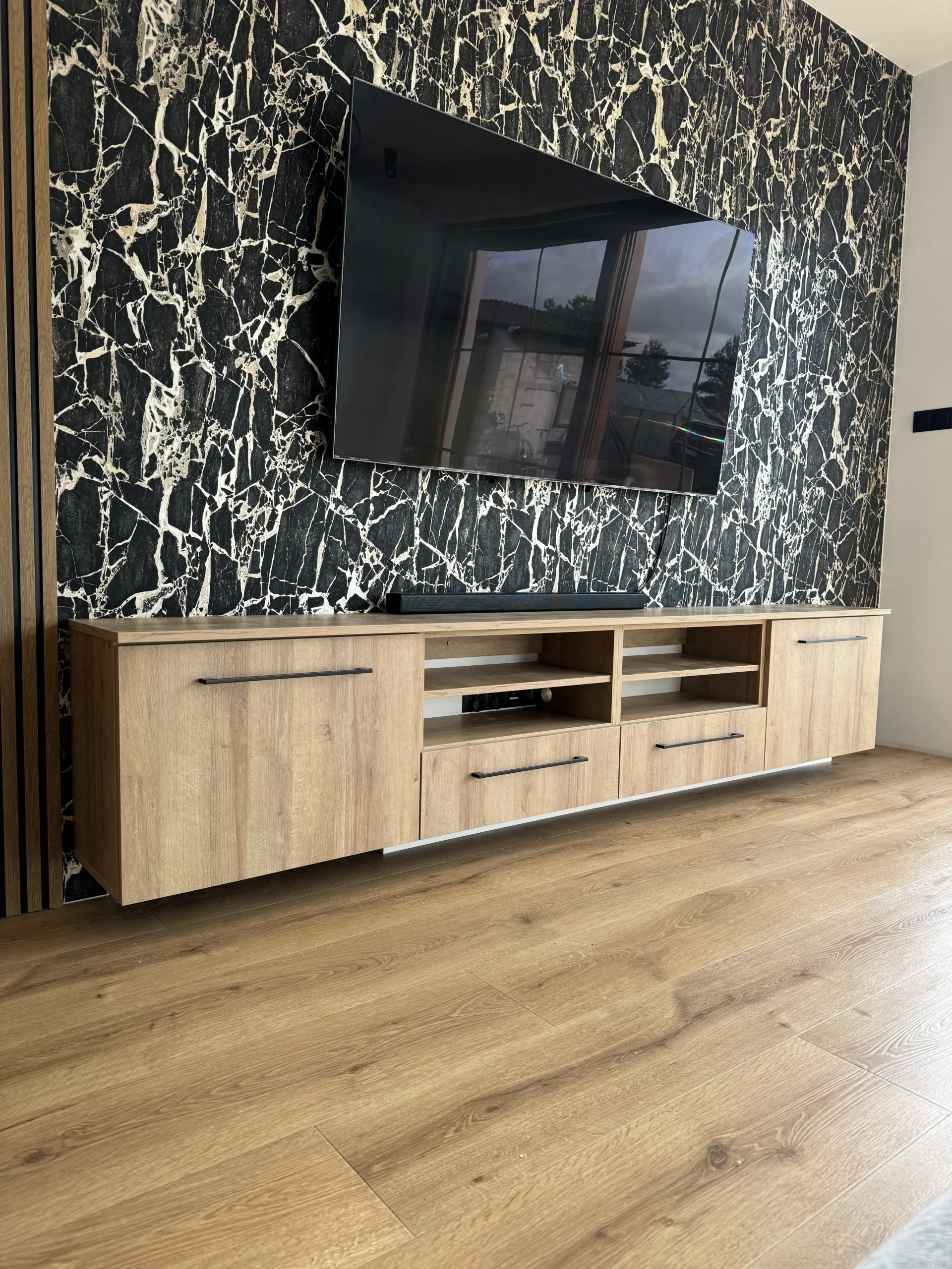 Szafka RTV - realizacja 5