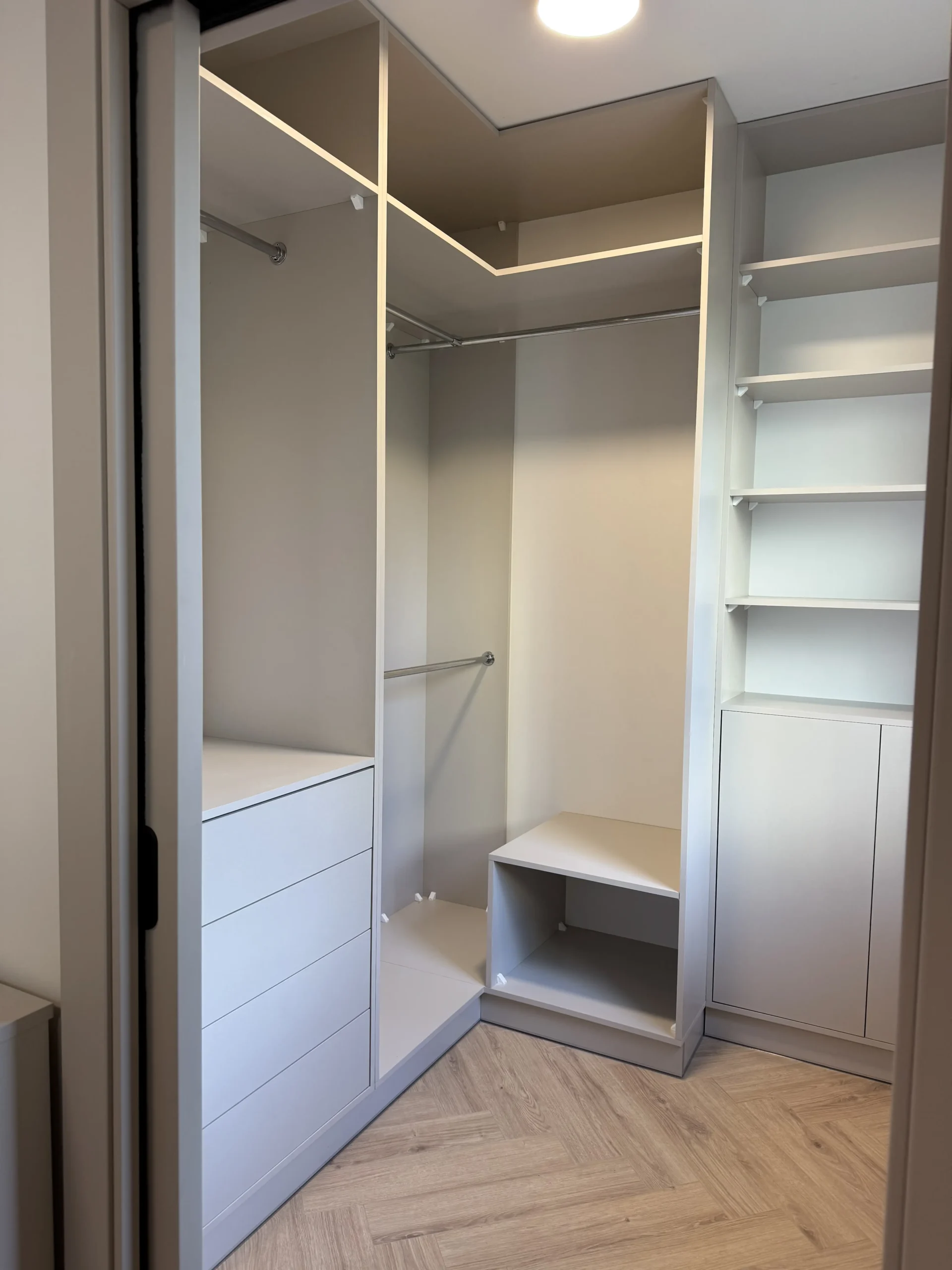 Szafa - realizacja 16