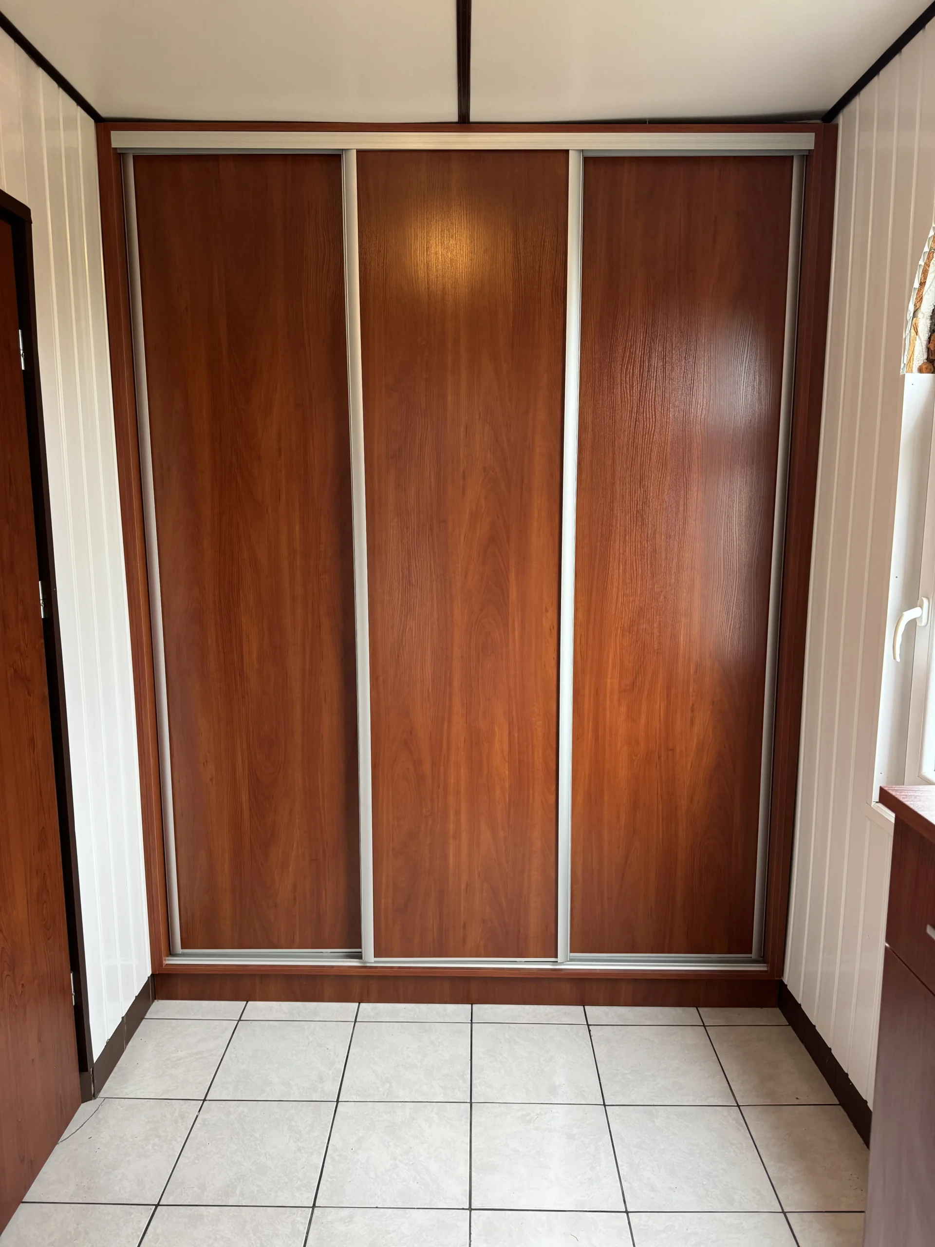 Szafa - realizacja 15